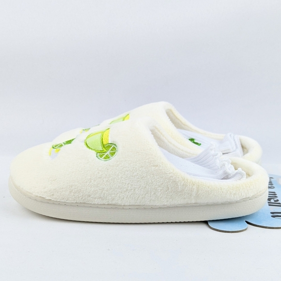 Slippers Margarita Embroidered Faux Fur Slip On Ivory M (6.5-7.5) NWT - Picture 6 of 14